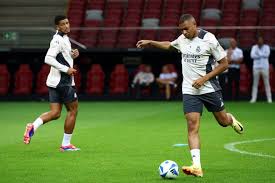 也在推动其 也在推动其